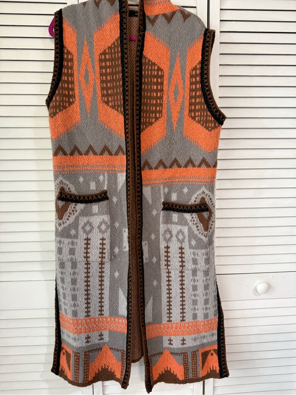Three bird nest Geometric Knit Long Vest - Gray, Brown & Orange On Blue sz L